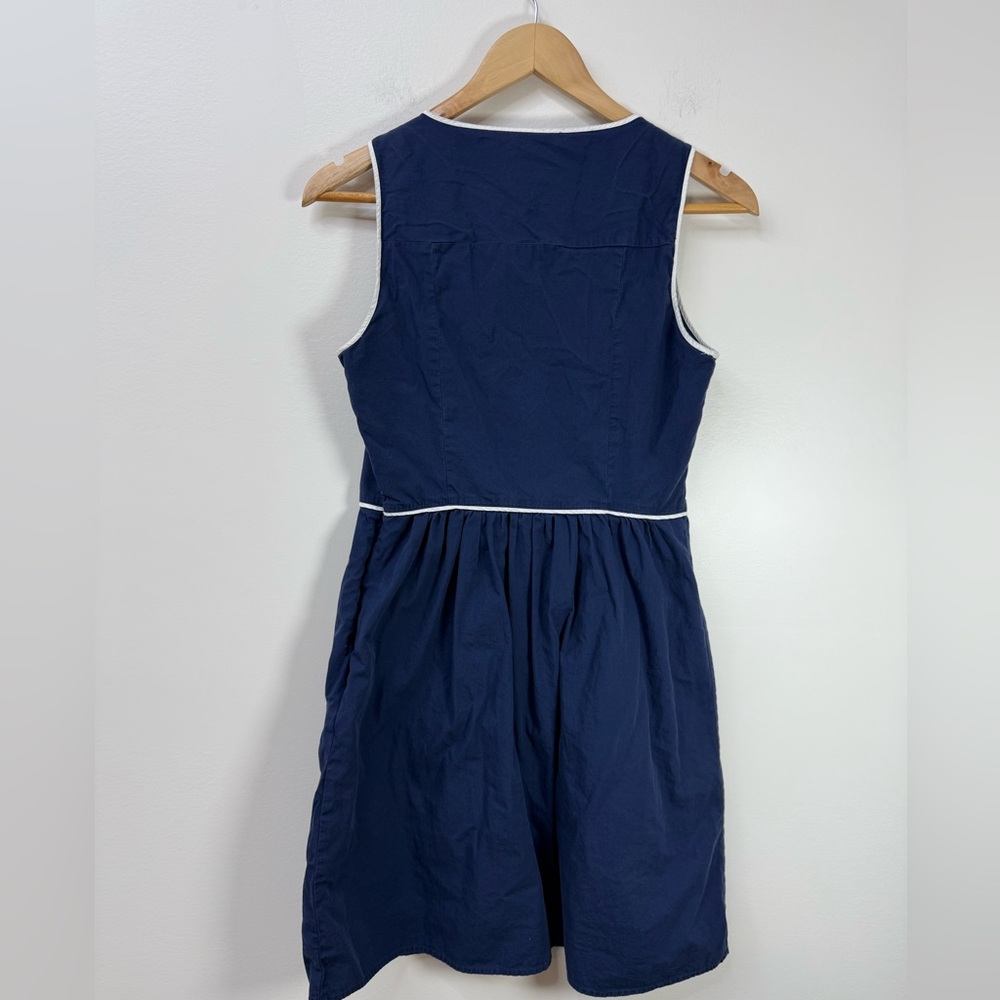 Navy Vineyard Vine Blue Embroidered Women's Dress size 6 - Picture 3 of 8
